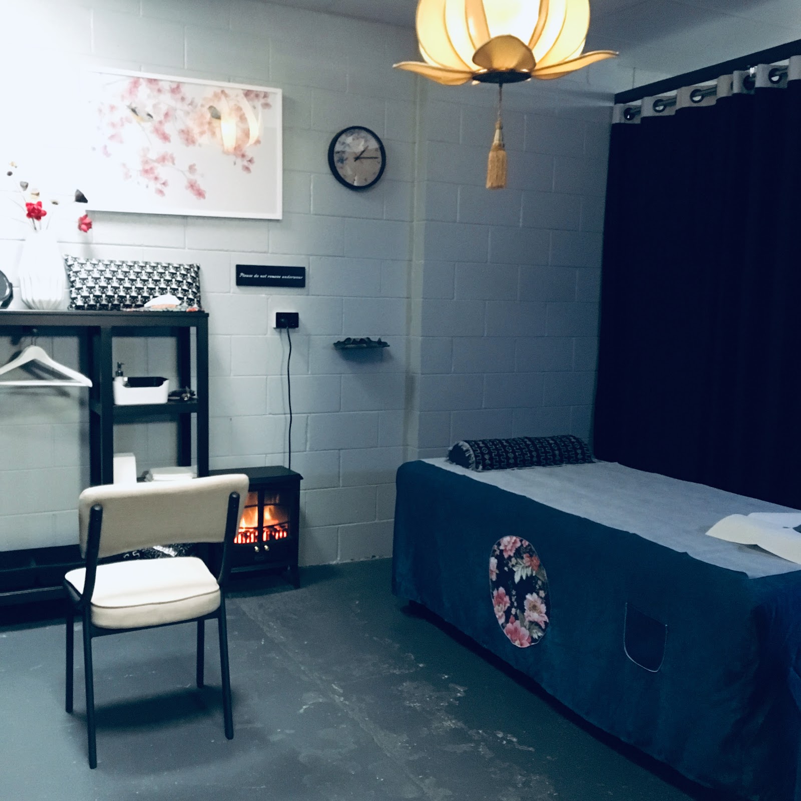 mimi massage house Ballarat Central